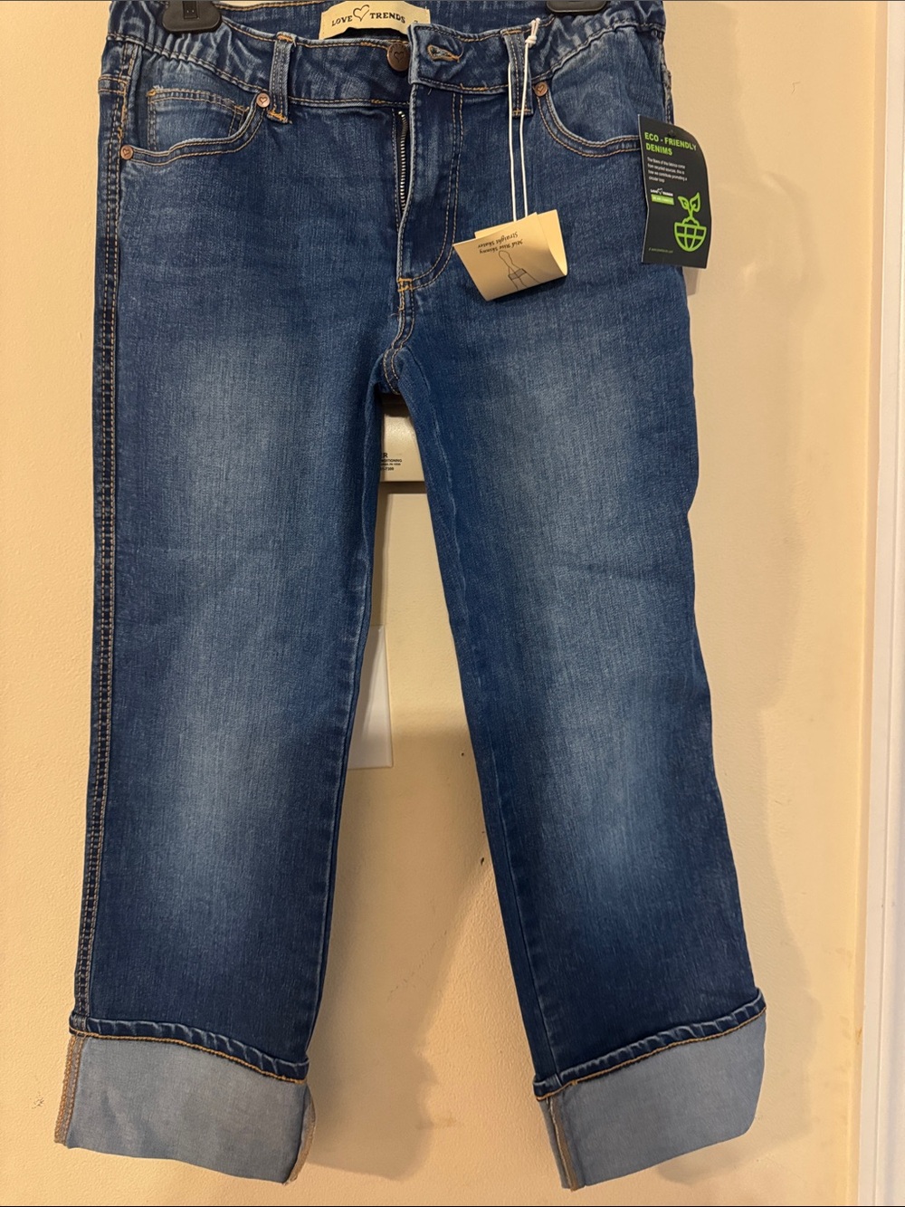 Love Trends  Women's Boyfriend Jeans in Medium Blue with Cuffed Hem